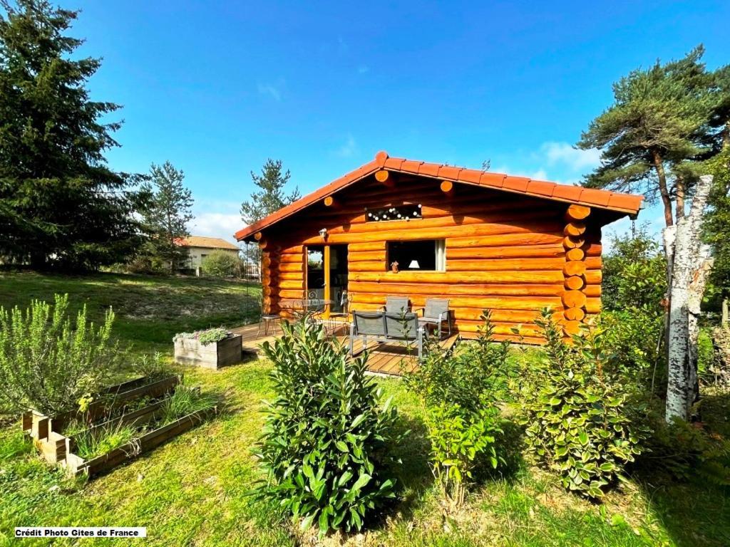 Pialous:Chalet En Rondins Avec Espace Detente La Chapelle-d'Aurec Exterior foto